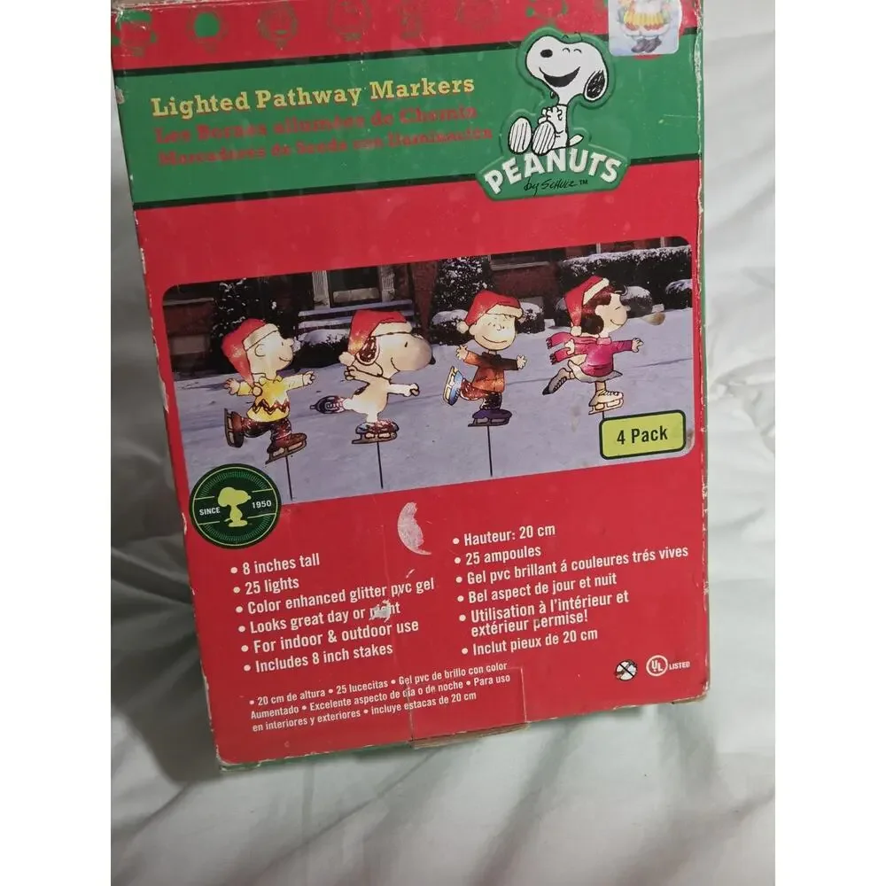 Peanuts Lighted Pathway Markers Holiday Decor Snoopy Charlie Brown Linus Lucy